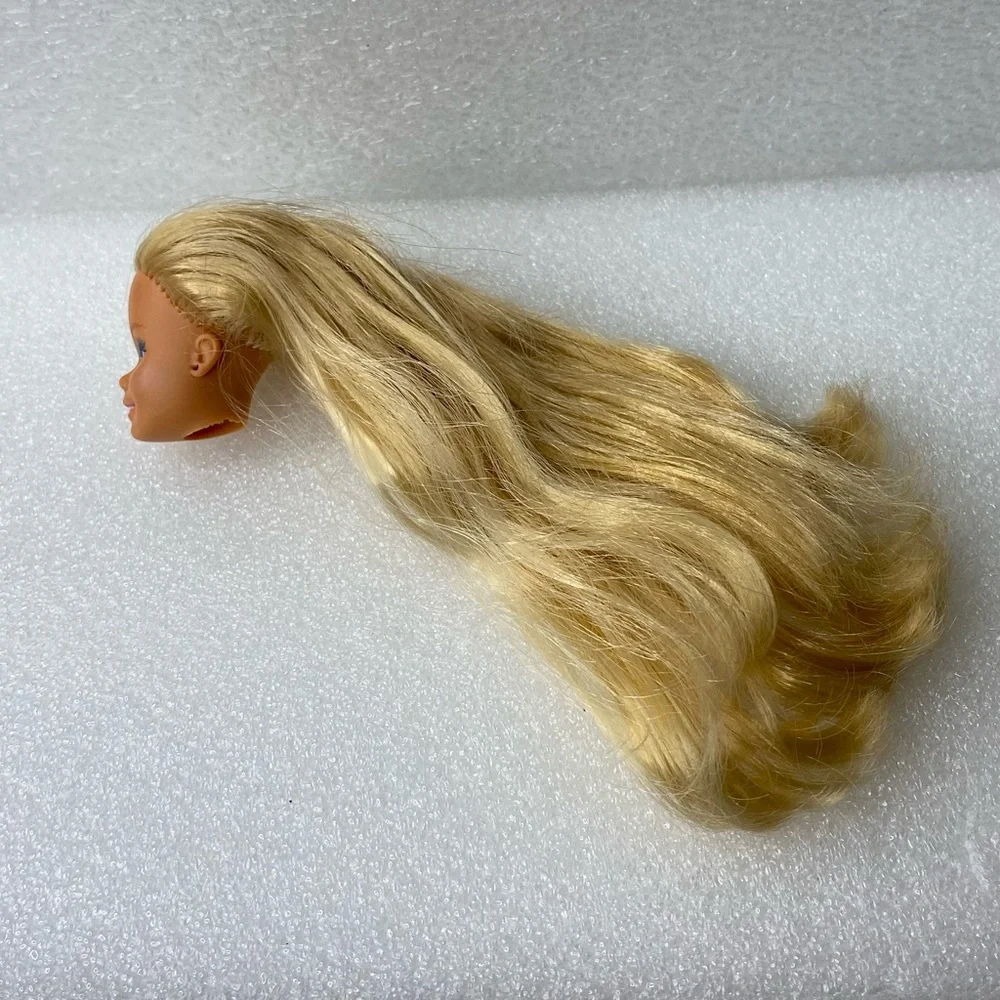 Vintage SUPERSTAR ERA Barbie Doll Blonde Hair Blue Eyes - HEAD Replacement Only